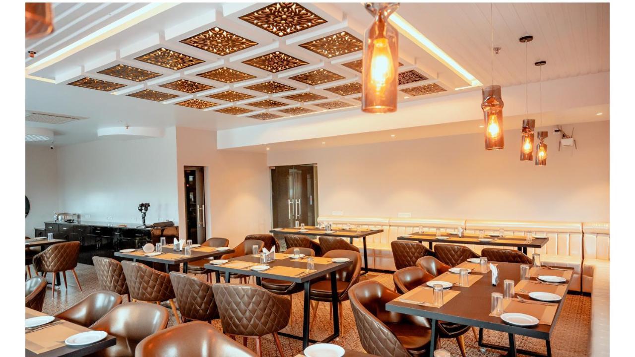 Hotel Dc Star Tarapith Bagian luar foto