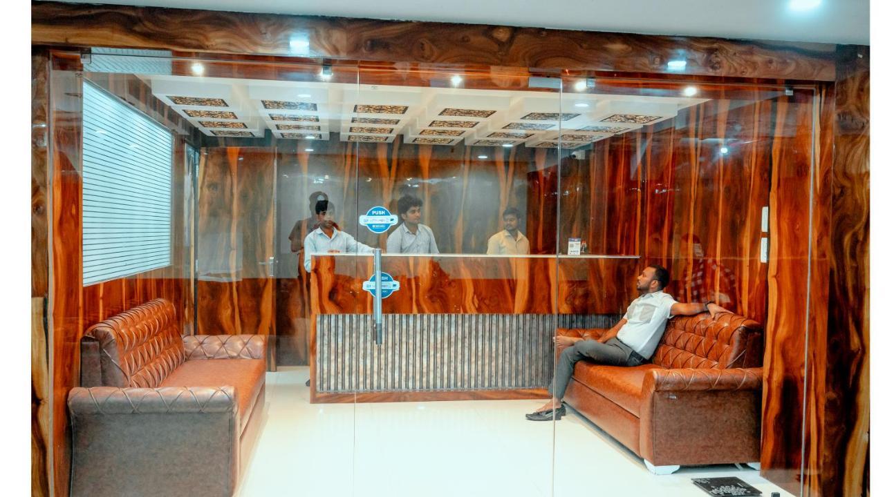 Hotel Dc Star Tarapith Bagian luar foto