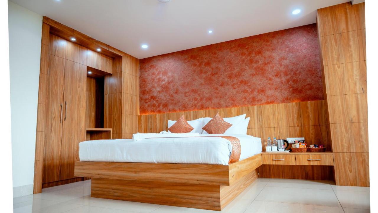 Hotel Dc Star Tarapith Bagian luar foto