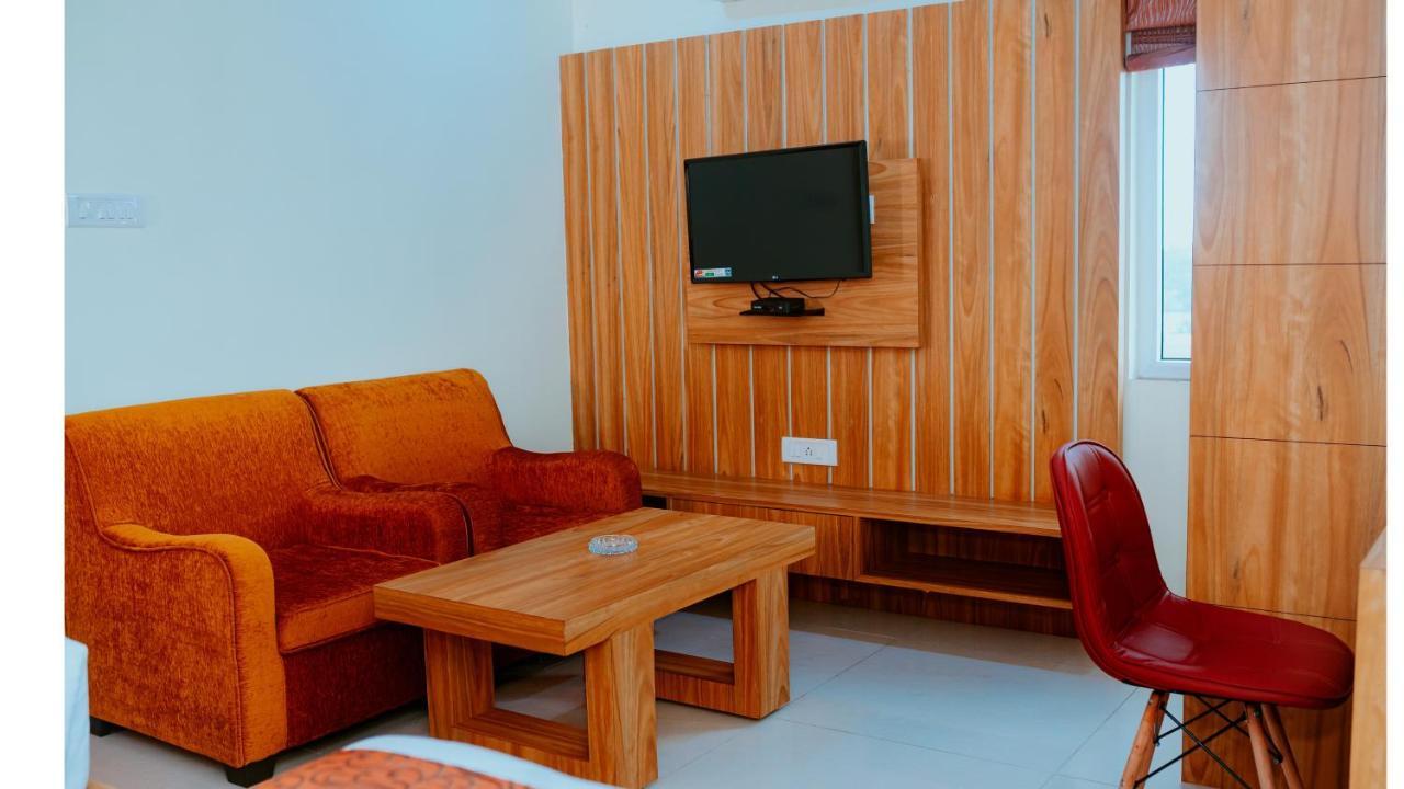 Hotel Dc Star Tarapith Bagian luar foto