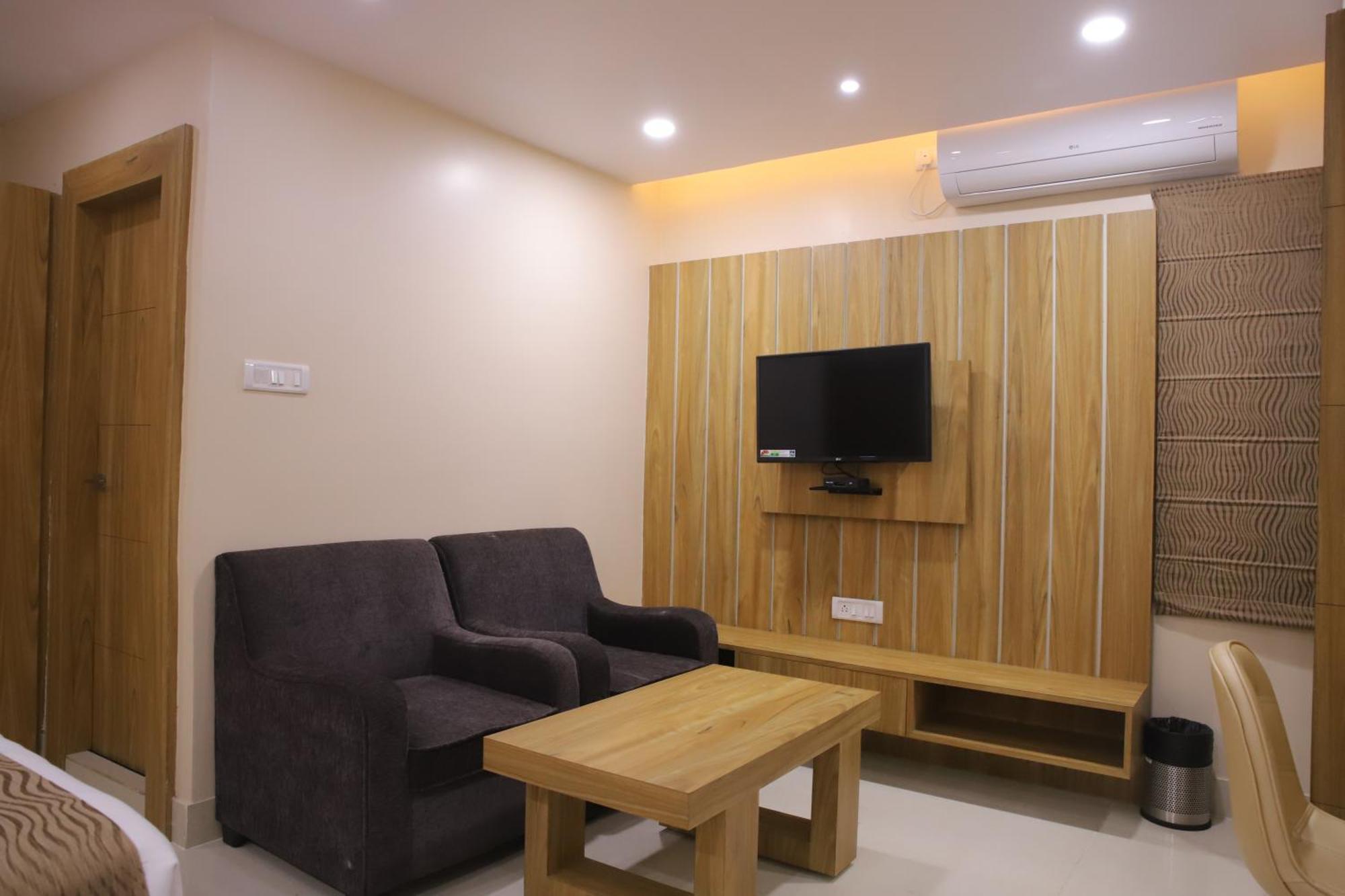 Hotel Dc Star Tarapith Bagian luar foto